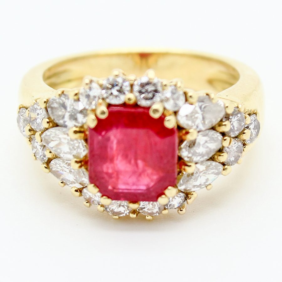 Anello Vintage anni '80 con Rubino e Diamanti